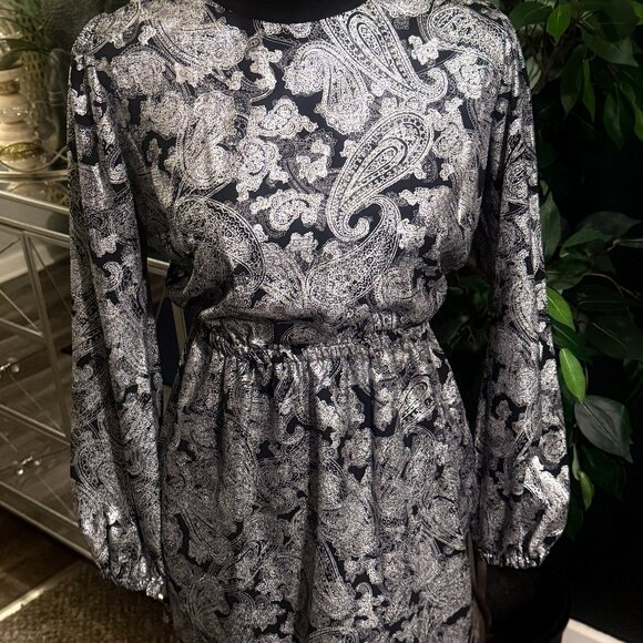 MICHAEL Michael Kors Silver and Black Paisley Print Dress - Picture 2 of 8